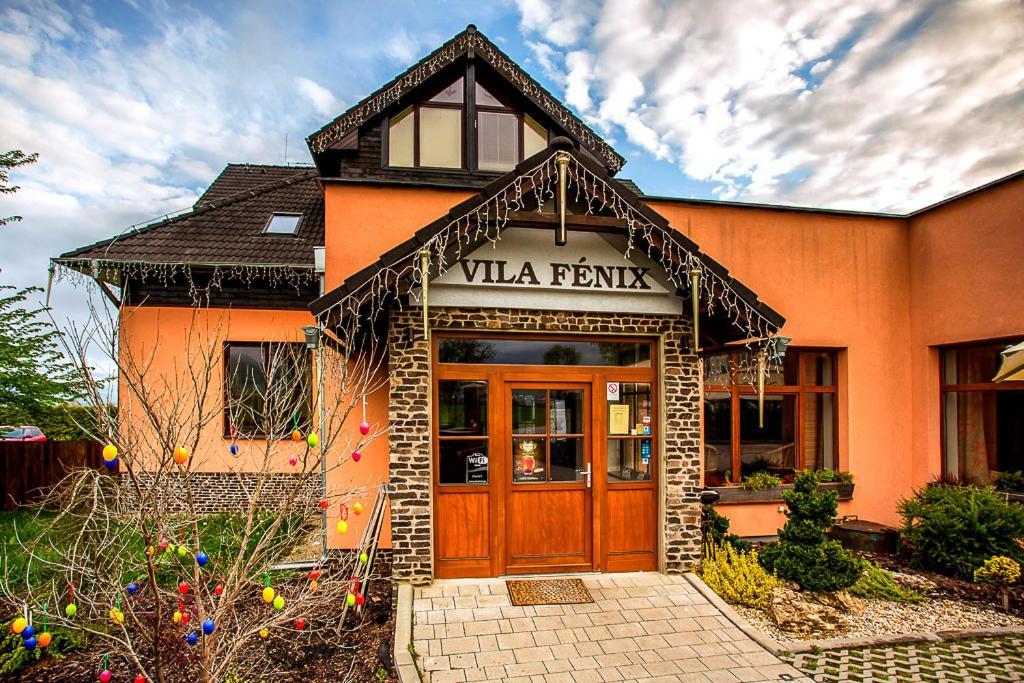 Vila Fenix B&B Ruzomberok Extérieur photo