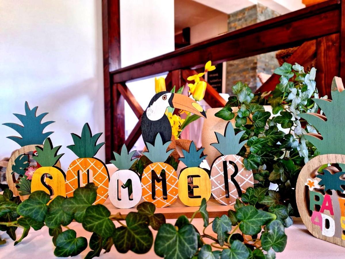 Vila Fenix B&B Ruzomberok Extérieur photo