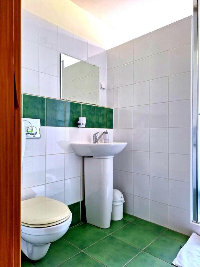 Vila Fenix B&B Ruzomberok Extérieur photo